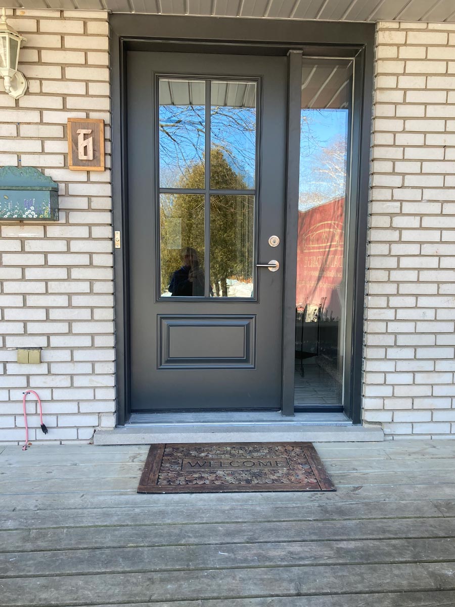 Advantage door Advantage door