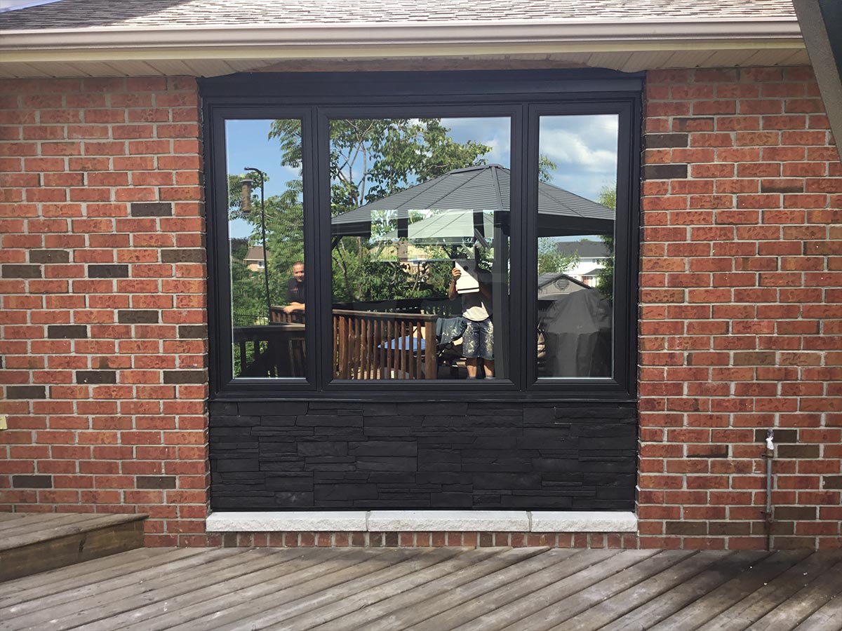 Advantage window Advantage window